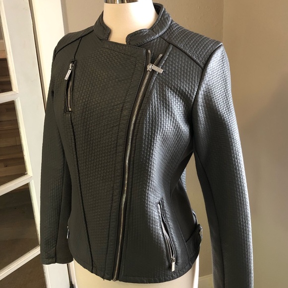 NEW WITH TAGS! Calvin Klein Women’s Moto Asymmetrical ZIP Jacket (Small) - Picture 3 of 11